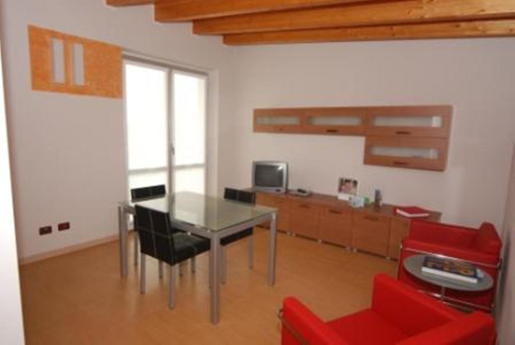 Bonate di Sopra Residence & Suites Solaf الغرفة الصورة