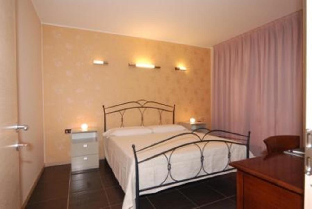 Bonate di Sopra Residence & Suites Solaf الغرفة الصورة