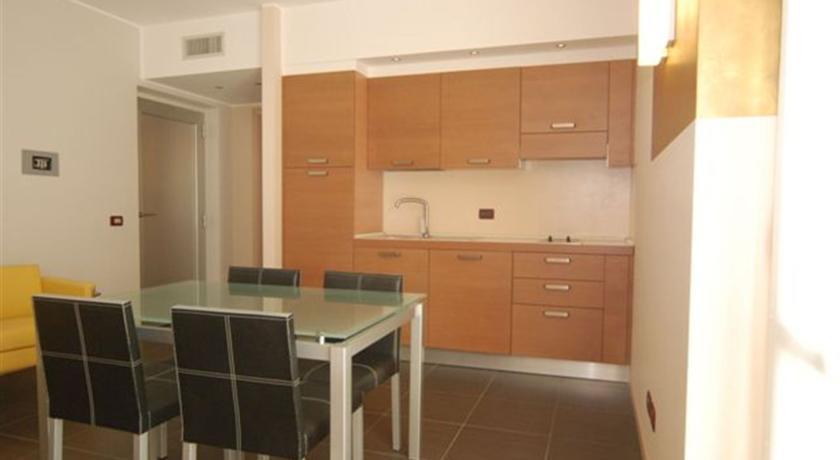 Bonate di Sopra Residence & Suites Solaf المظهر الخارجي الصورة